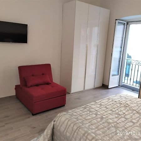 Casa Vacanze Dany Apartman Taranto Kültér fotó